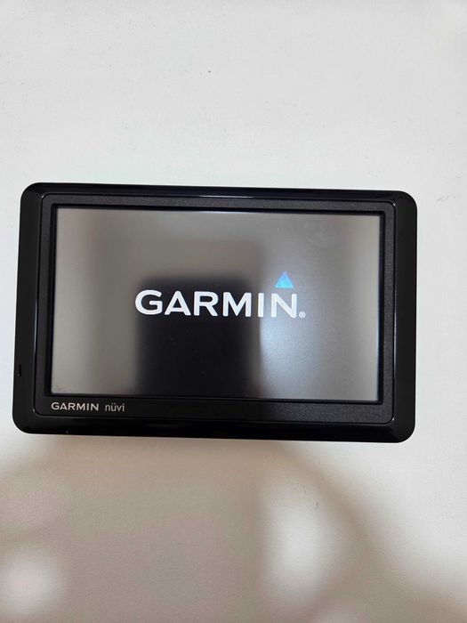 Продавам навигация GPS Garmin nüvi 1490 – 5", с безплатно доживотно обновяване на картите