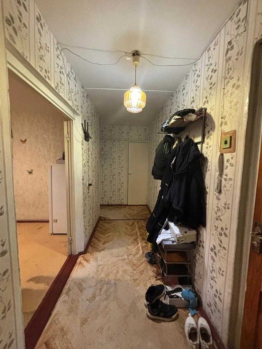 Продается 2-х квартира в 7 мик-не