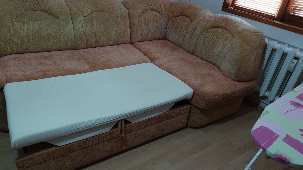 Спешно Продавам на символична цена Ъглов диван