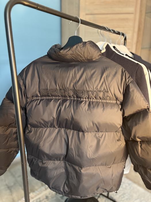 Продам одежду в новом состоянии