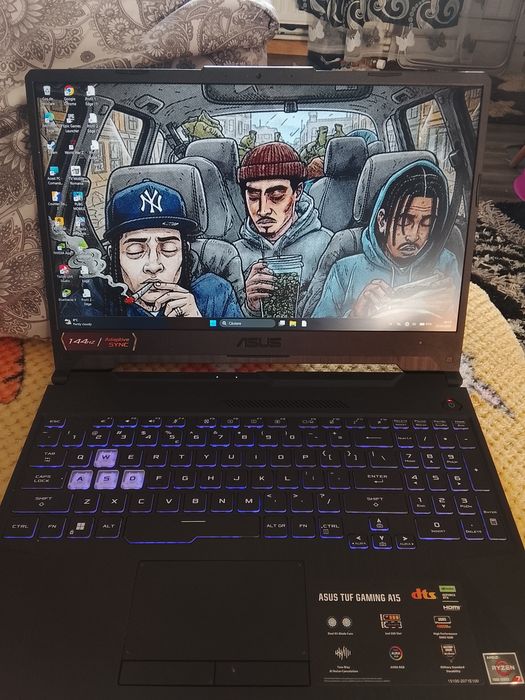 Laptop Gaming ASUS TUF Gaming A15 – Ryzen 7, 144Hz, iluminare RGB