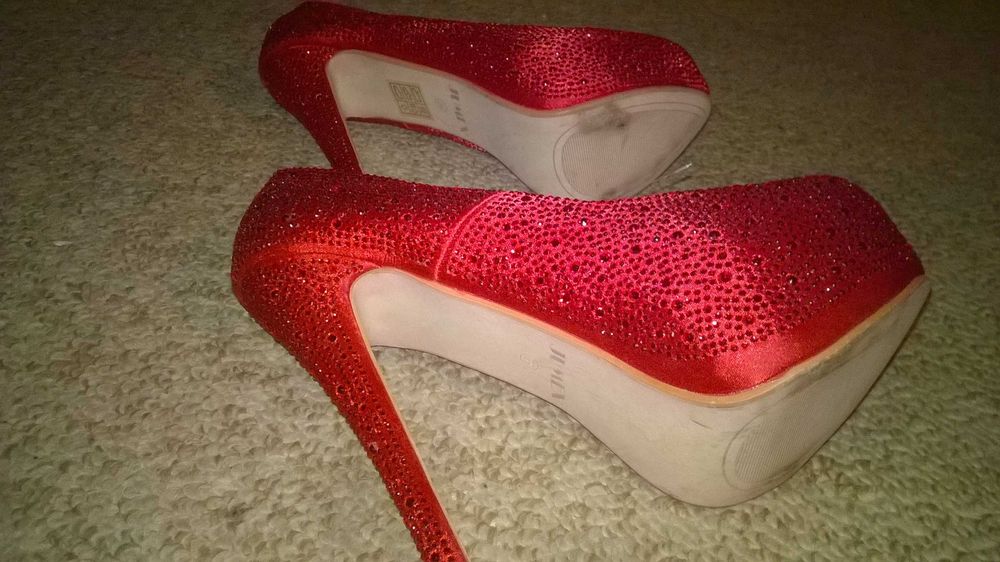 pantofi toc masura 39