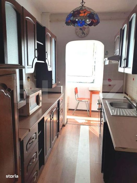Apartament 2 camere, 52 mp, zona Tractorul