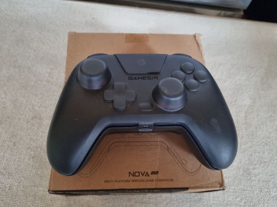 Gamesir NOVA Wireless Game Controller Space Purple. Nou.