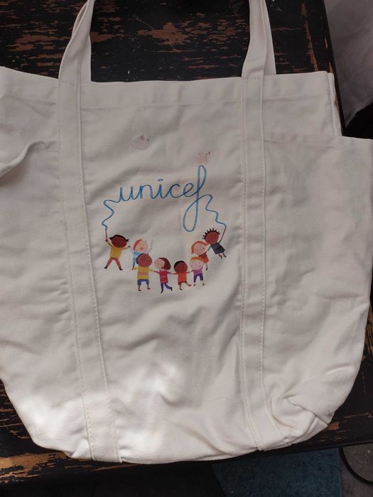 Два пъзела на UNICEF/УНИЦЕФ + оригинална чанта