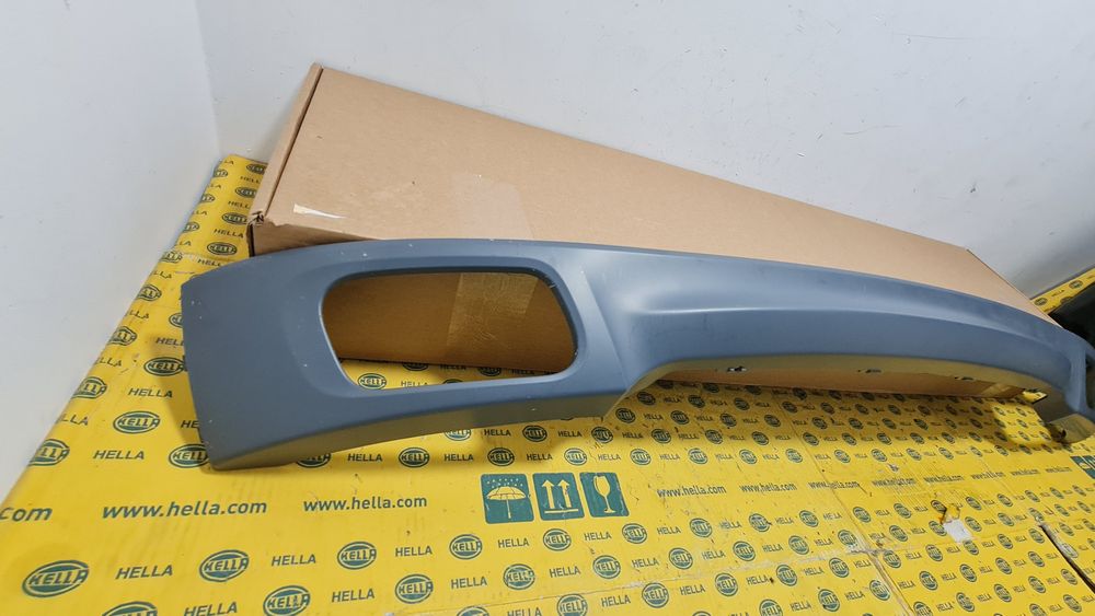 Ornament NOU spoiler bara spate BMW 7 F01 F02 F04 7898890