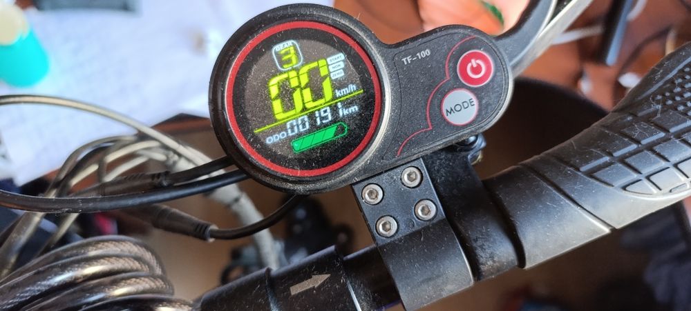 Электросамокат состояние отличное