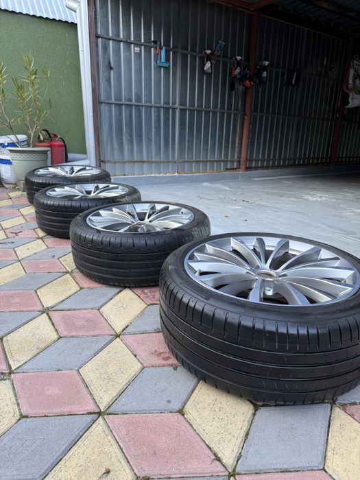 Set roti 19 bmw G30 in 2 latimi
