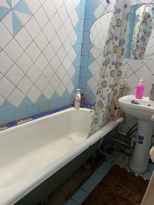 Продам Сергели 3 2/5/9 63 кв м 59000&