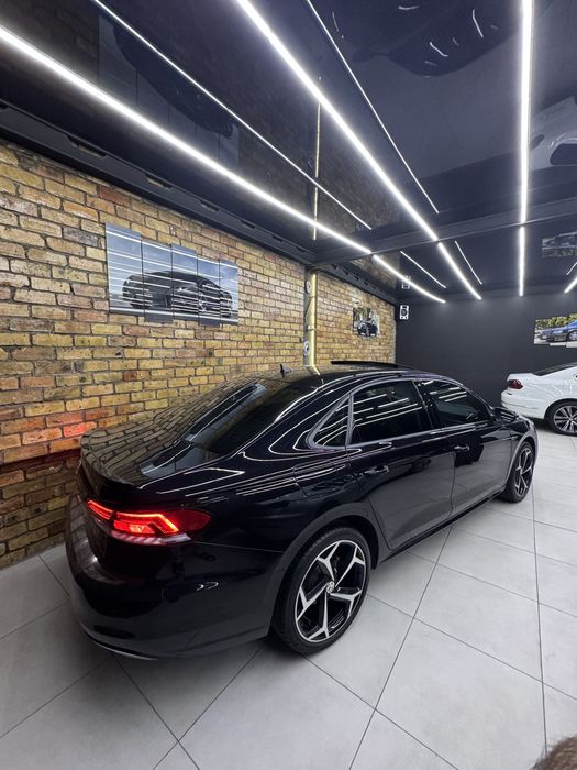 Volkswagen Passat R-line