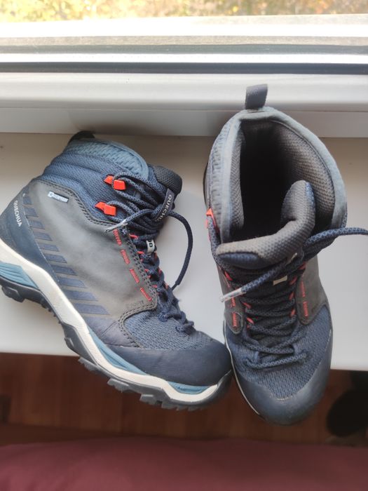 Горные трекинковые ботинки