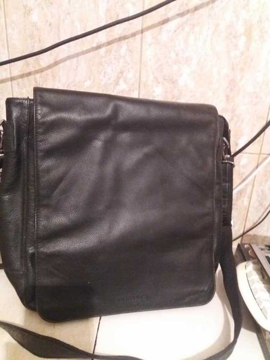 GENTI    pentru cei interesati