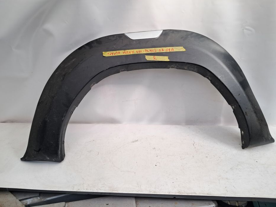 Лайсна калник Toyota Hilux 2019/2025г