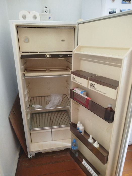 Продам холодильник Бирюса