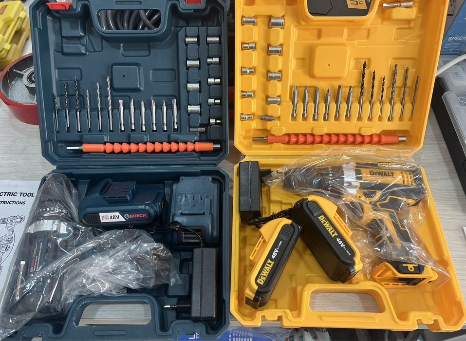 Шуруповерт “DeWALT” 48v. Шруповерт