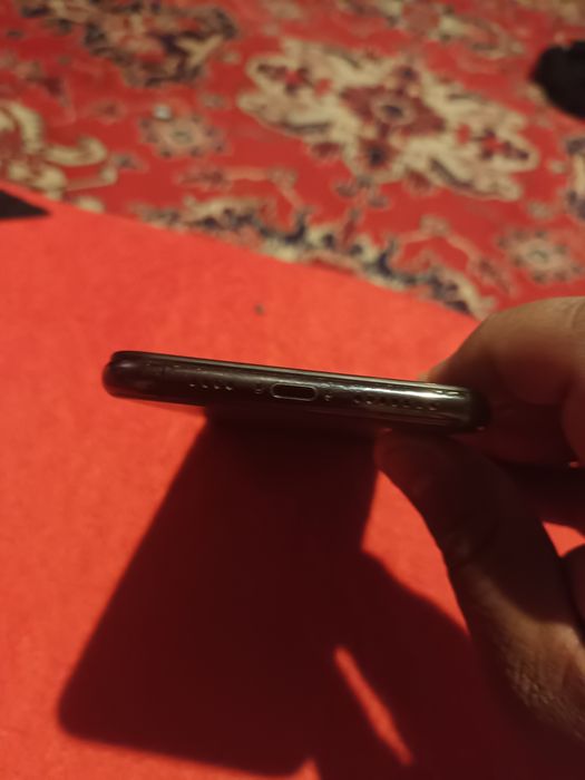 IPHONE 11 PRO MAX 256 VAND URGENT stare foarte bună