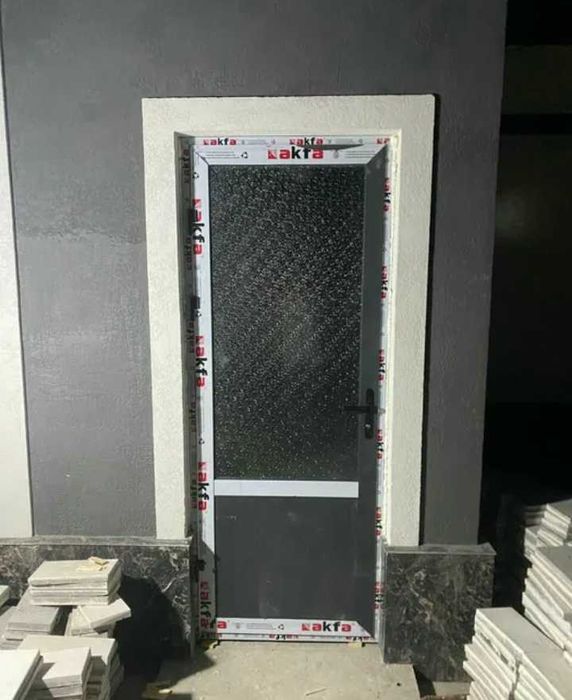 Пластиковые и алюминиевые окна и двери Akfa