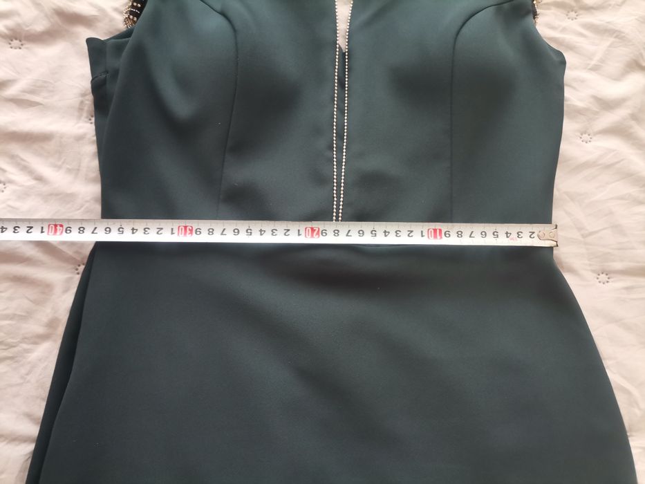 Елегантна дамска рокля