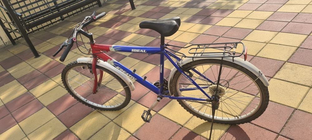 Bicicleta de vanzare !