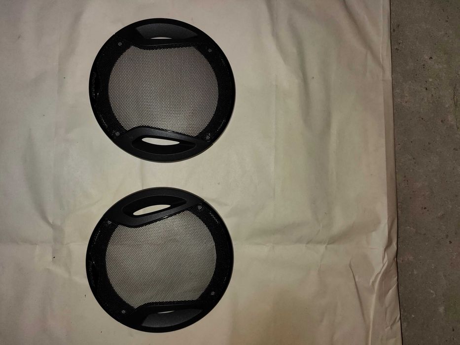 Решетки за говорители