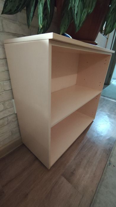 Стеллаж бежевый в детскую