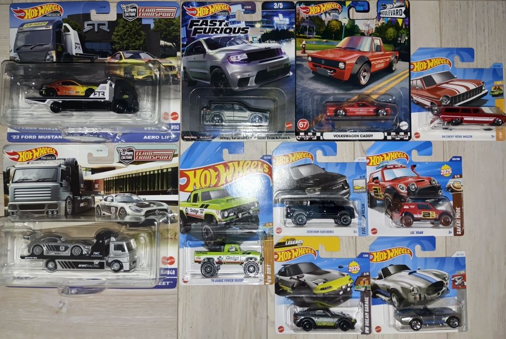 Hot wheels premium