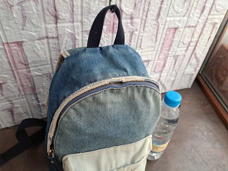 дамска раница.малка дънкова чанта,раничка,Tommy Hilfiger