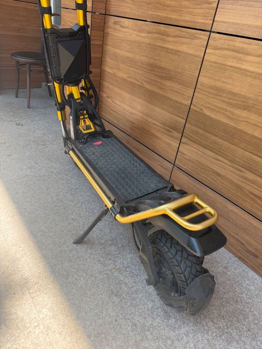 Продава се електрическа тротинетка KAABO GTR WOLF KING