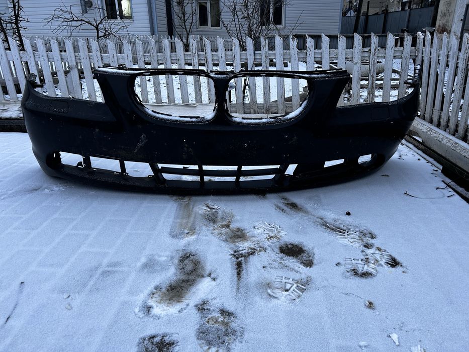 Продам бампер бмв е60