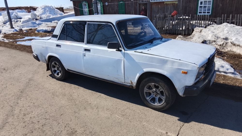 Продам ваз 2107 на ходу