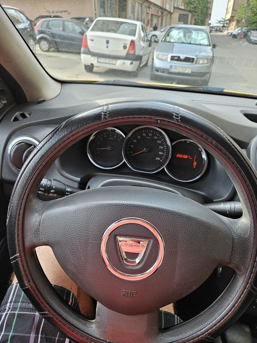 DACIA Logan 2015 — imagine 5