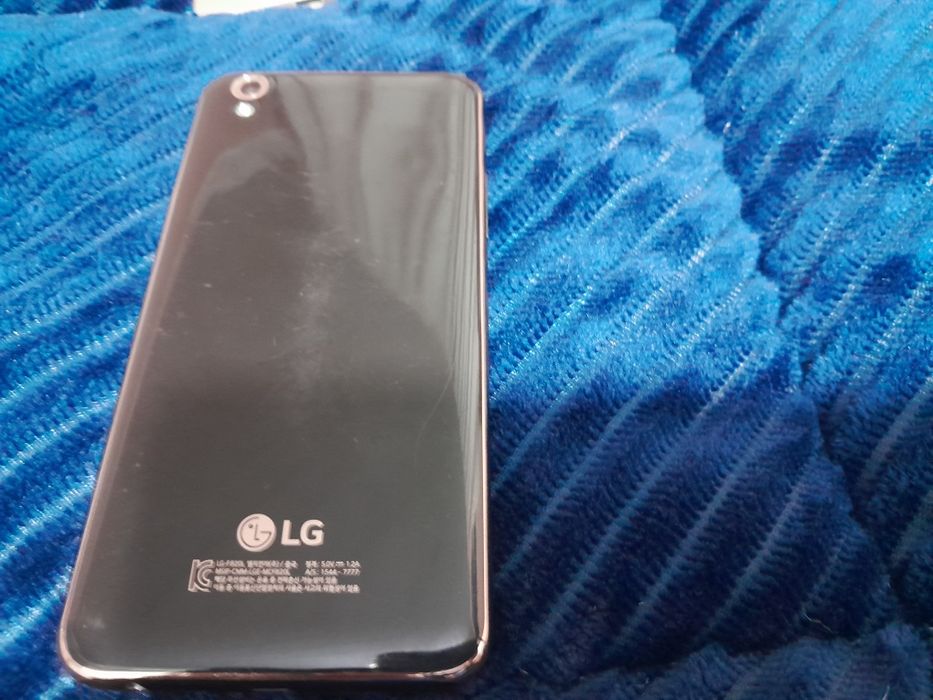 LG f 820 l sotiladi srochna