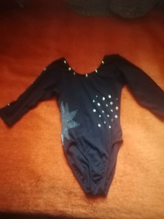 Продавам трика за гимнастика