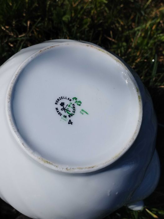 Порцеланов чайник