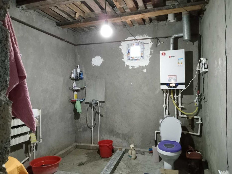 Yu  Дом 3 комнаты, земля 2,5 сотки, Янгихаёт Бинокор, 3км от Ярмарки