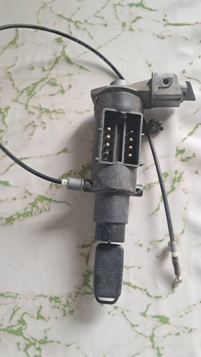 Мерс.210 Замок зажигания