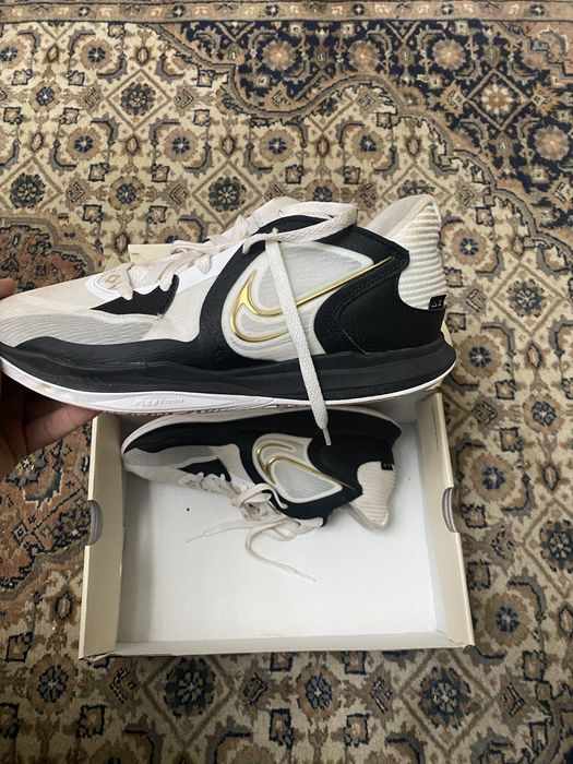 Nike kyrie 5 low