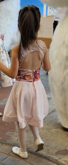 Детски официални  рокли  размер 110 и 116