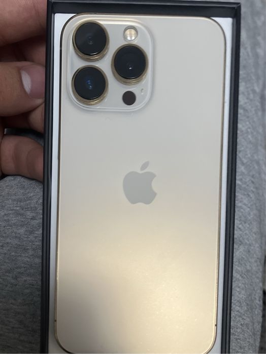 Айфон 13про  128гб