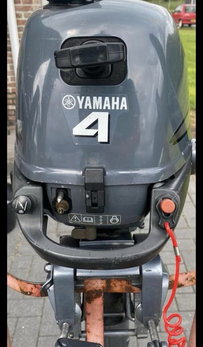 Motor  barca Tohatsu Yamaha  5 Cp 4 timpi