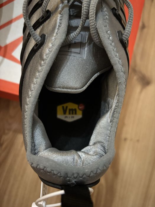 NIKE Vapormax Plus Cool Grey & Black