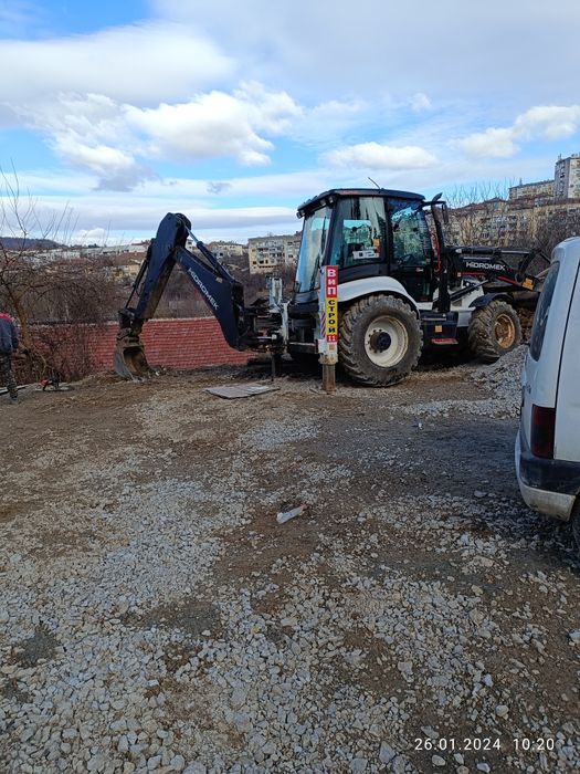 Услуги с багер 9т.