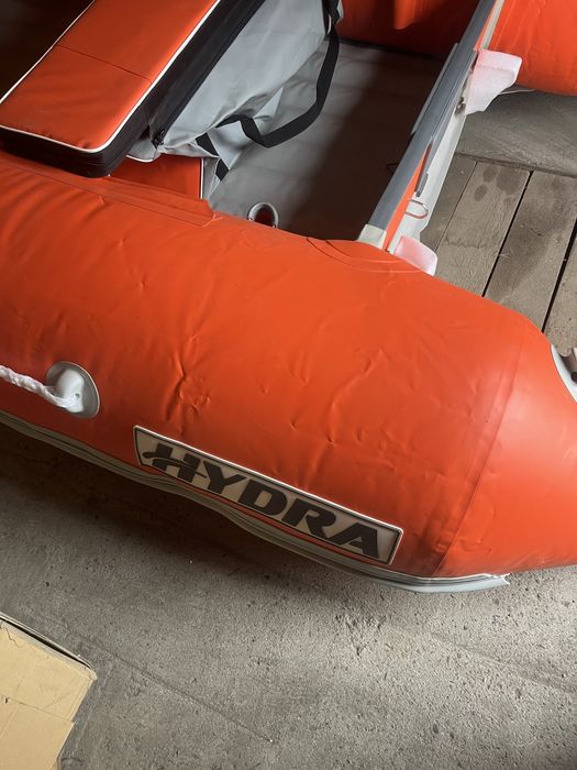 Надувная лодка Hydra Nova 380 Pro
