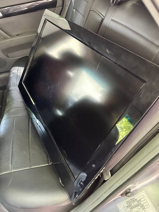 Телевизор плоский