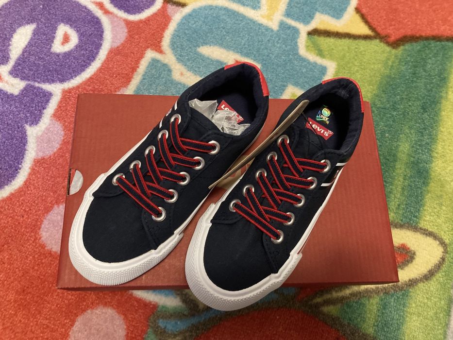Маратонки Levi’s рр28