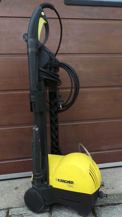 Aparat de spalat cu presiune KARCHER