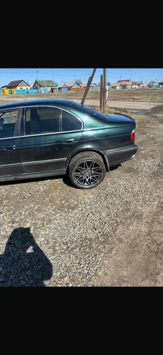 Продам на bmw e39