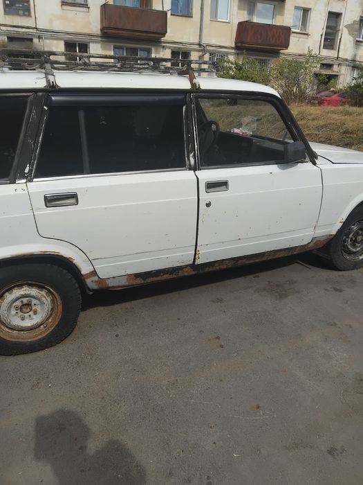 Продам машину ваз 2104
