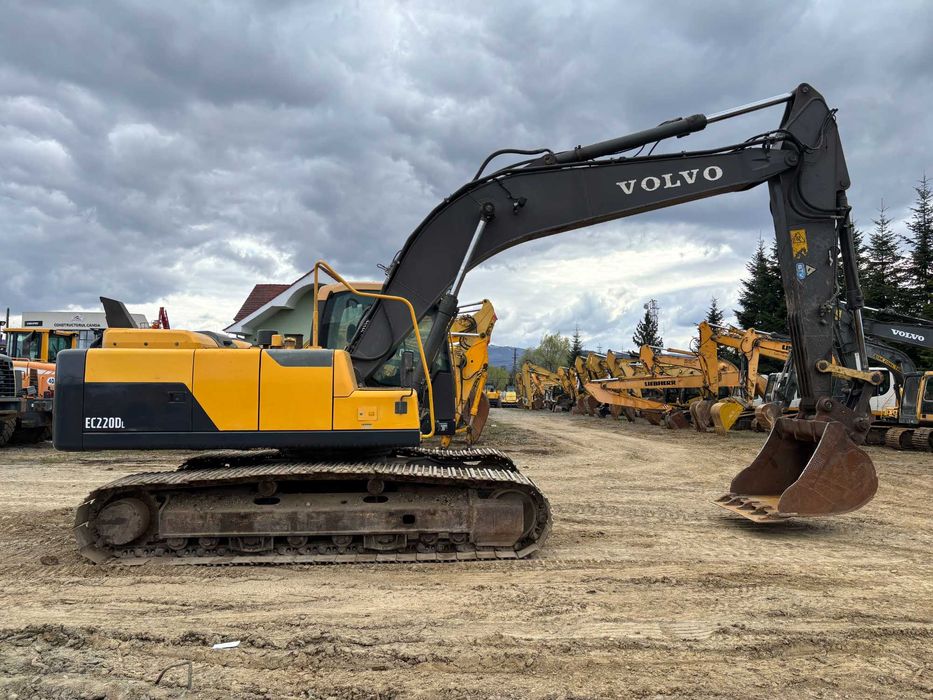 Excavator pe senile Volvo EC 220DL, 24 tone, 2013
