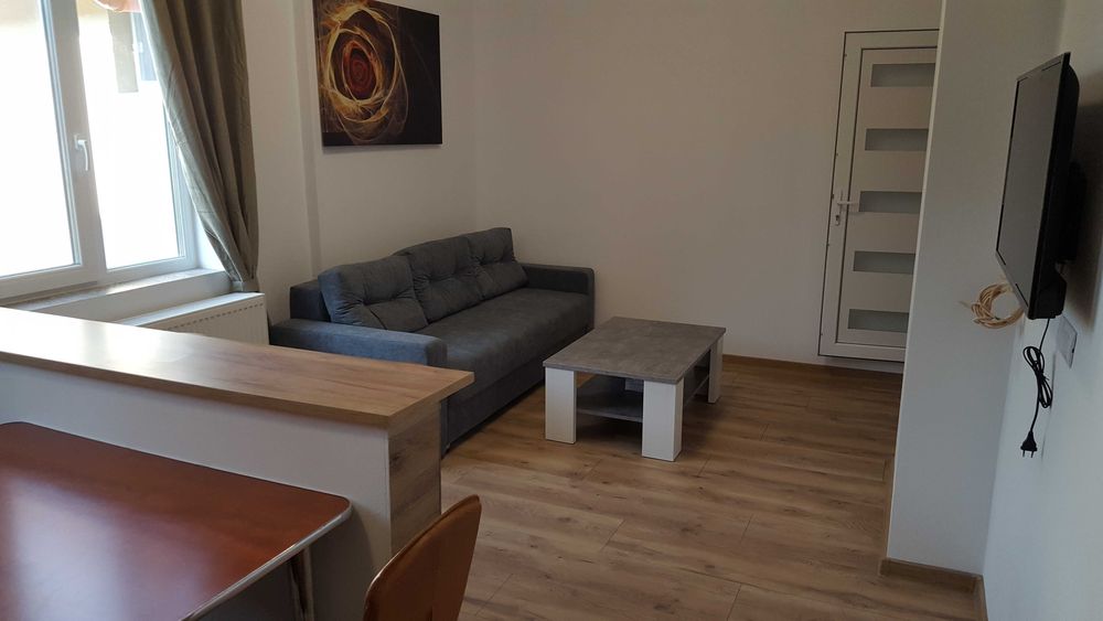 apartament 2 camere, la casa cu gradina, central in Lugoj